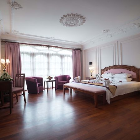 Regency Angkor Hotel Siem Reap Exteriör bild