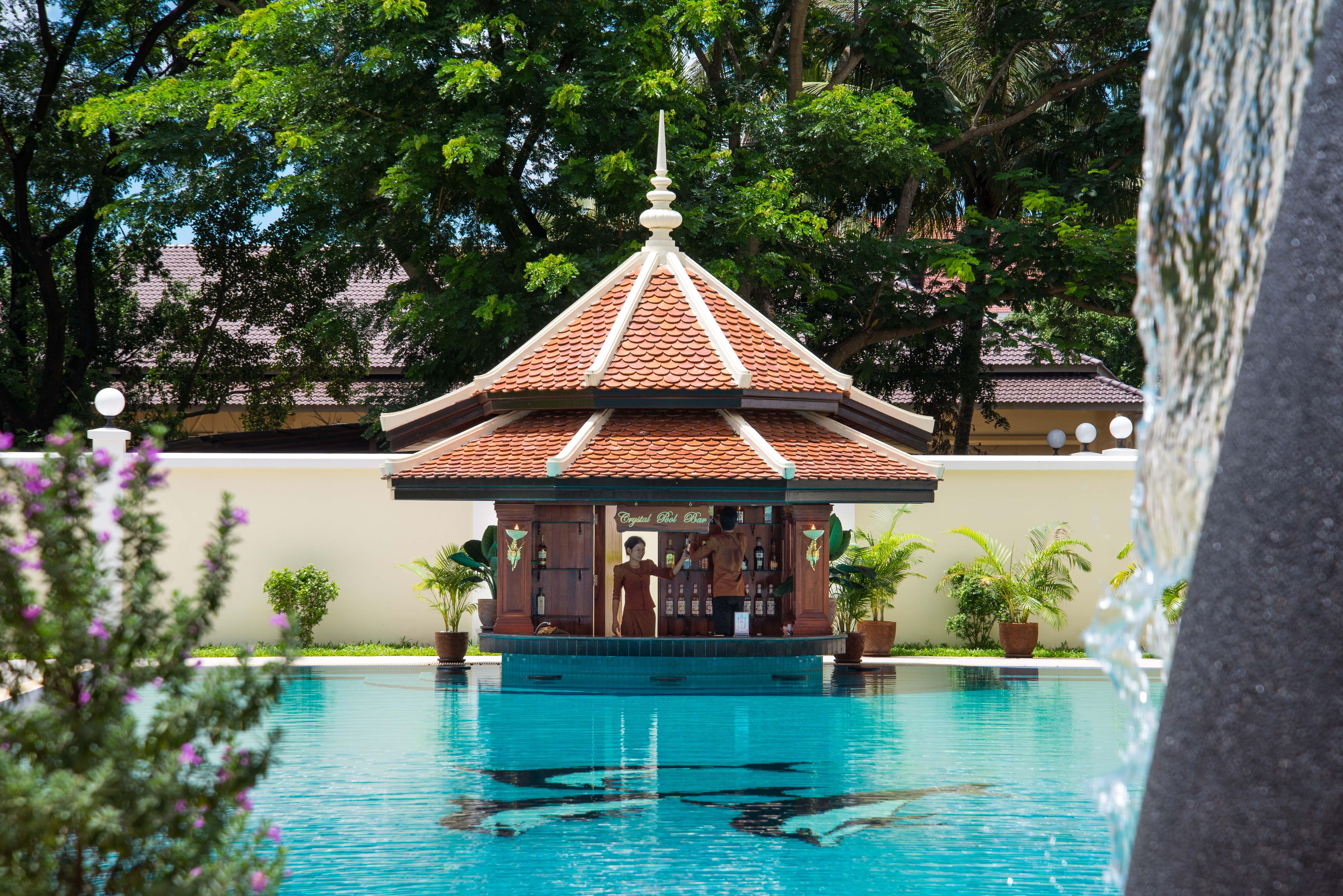 Regency Angkor Hotel Siem Reap Exteriör bild